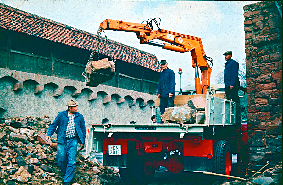 Abriss Hainerhof - Arbeiter des Bauhofs