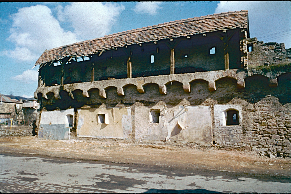 Stadtmauer an der ehemaligen Jahnhalle