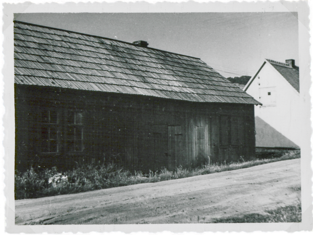 Behelfsheim Uferweg 32